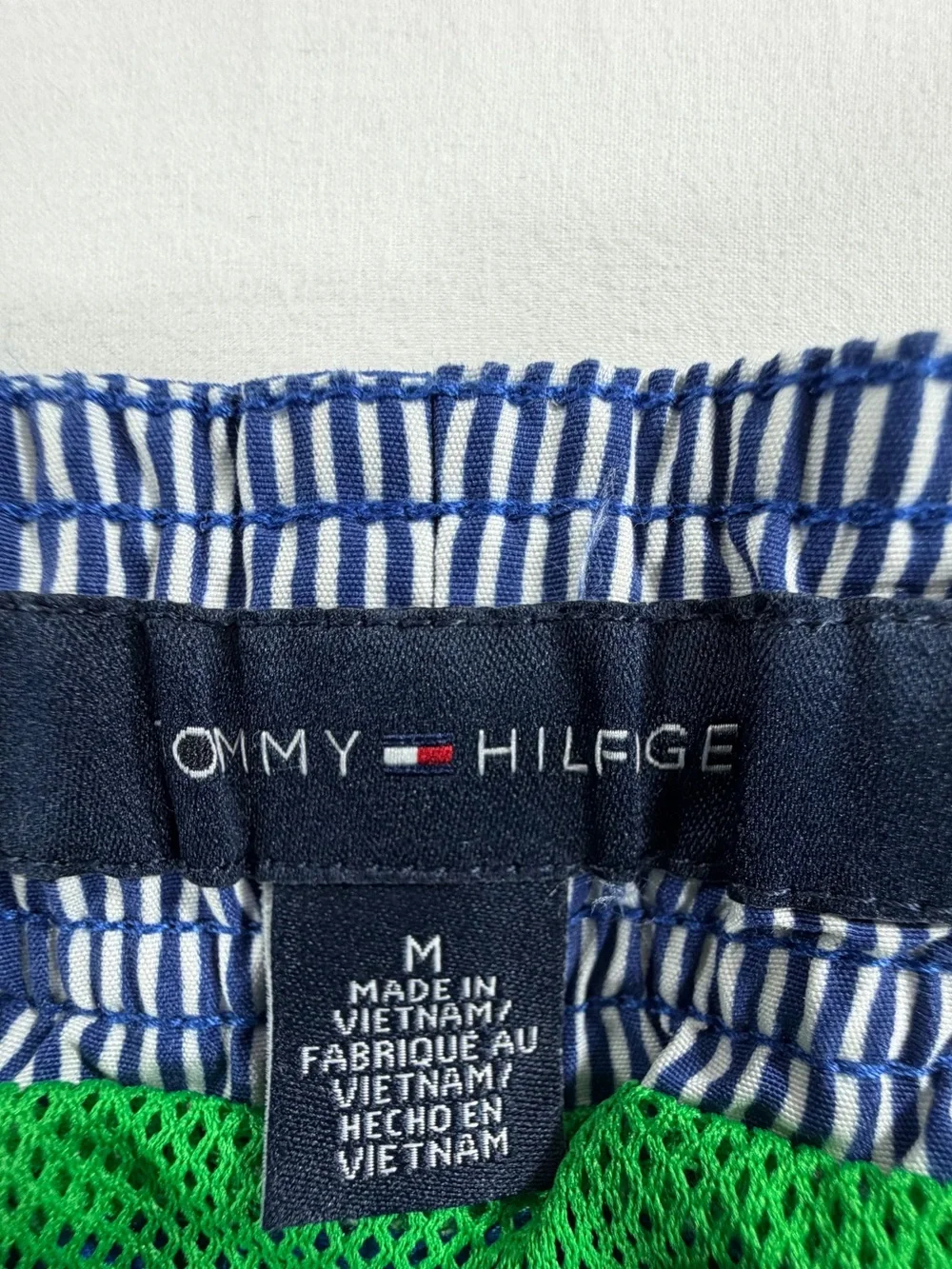 Tommy Hilfiger Swim Trunks Men’s Medium Blue Drawstring Lined‎ Shorts